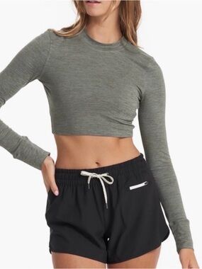 Vuori Long Sleeve Lux Crop tee in Dusty Pine XS
